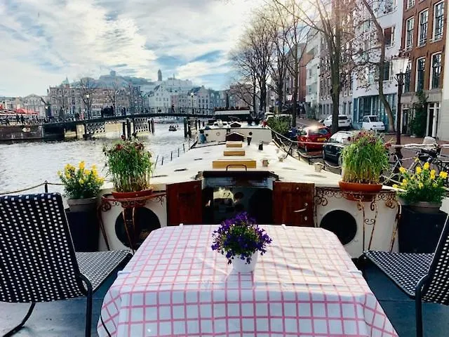 Romantic Houseboat Amsterdam